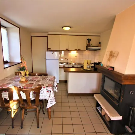 Les Hirondelles Plombieres-les-Bains